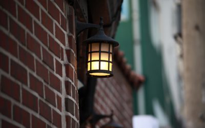 How to Replace an Outdoor Light